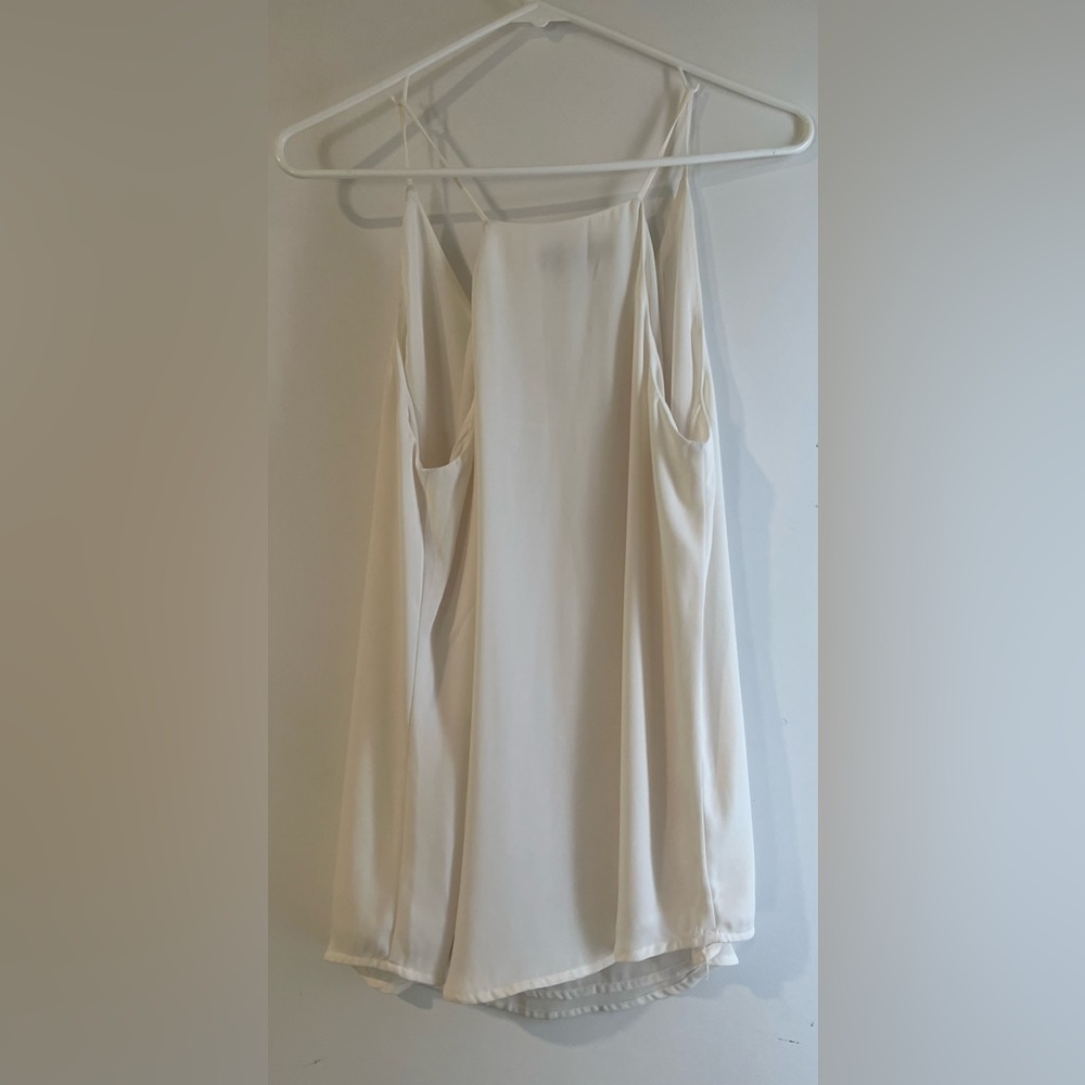 Loft Top Color Ivory - Picture 2 of 2